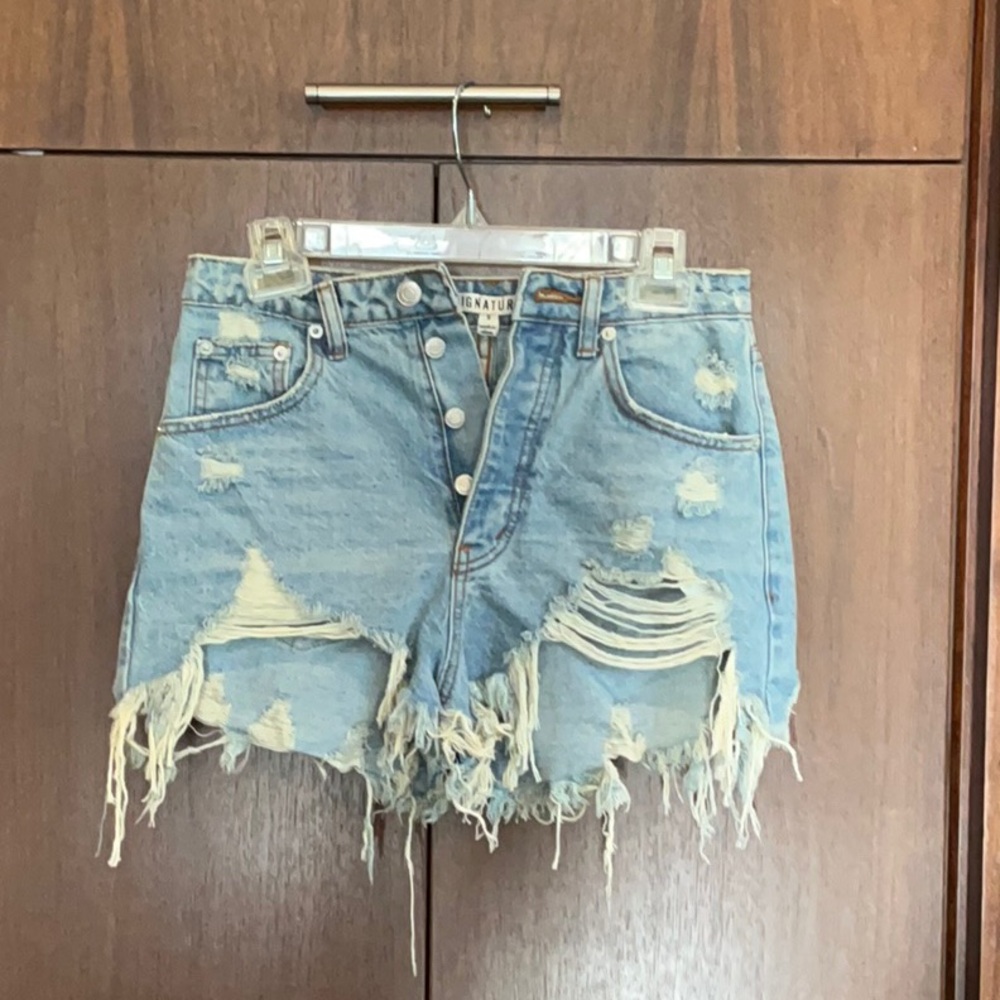 Signature8 Light Blue Ripped Denim Shorts NWT